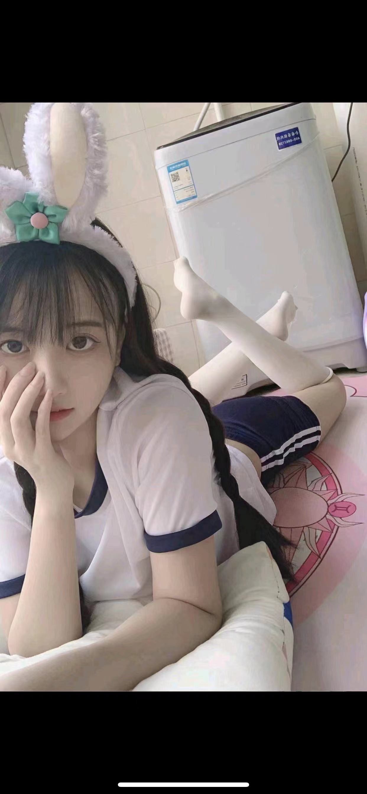 清纯极品粉嫩白虎女孩